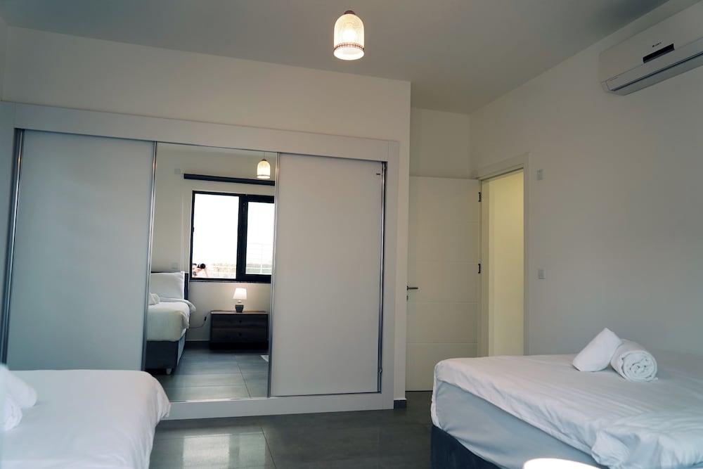 Exclusive Apartment, 2 Bedrooms, Ground Floor