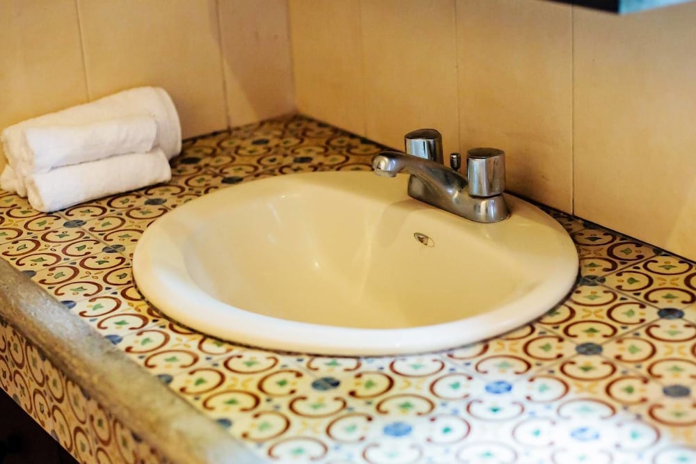 Deluxe Double Room, 1 Double Bed, Courtyard View