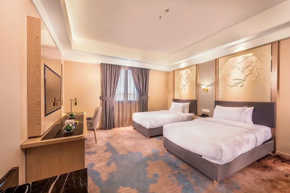 Deluxe Room - Photo 1
