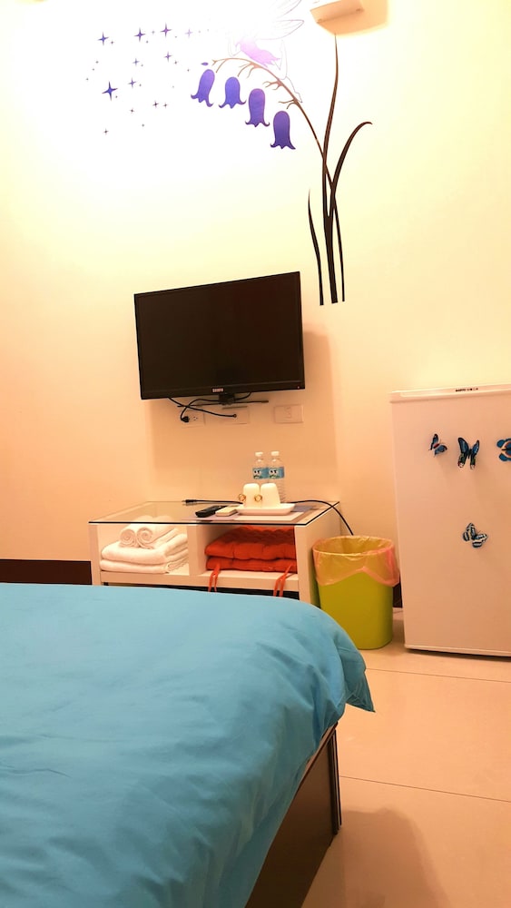 Double Room (View 402) photo 3