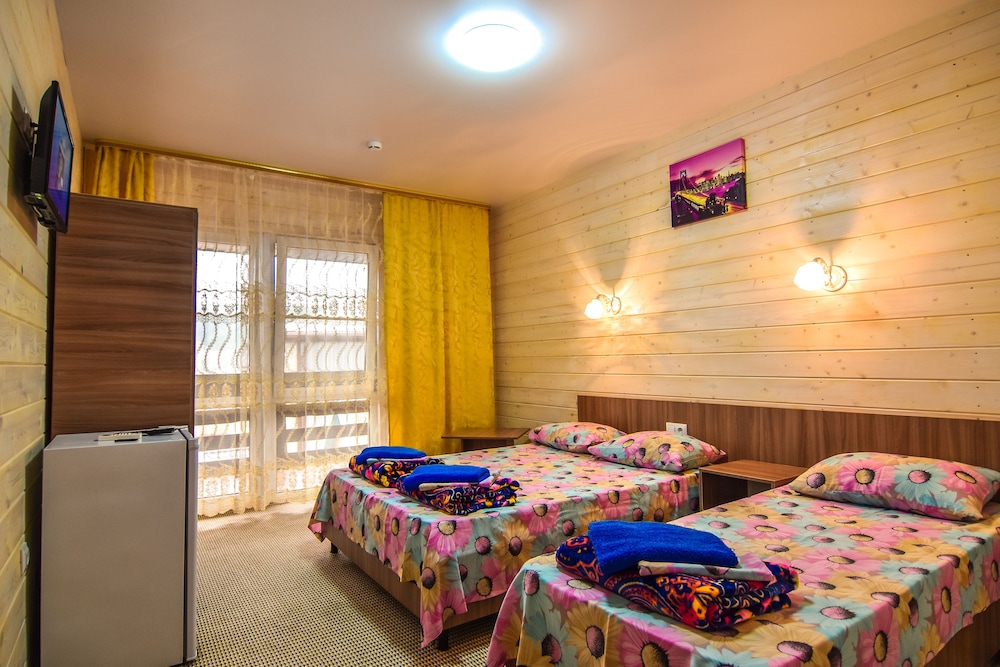 Comfort Triple Room, Balcony photo 1