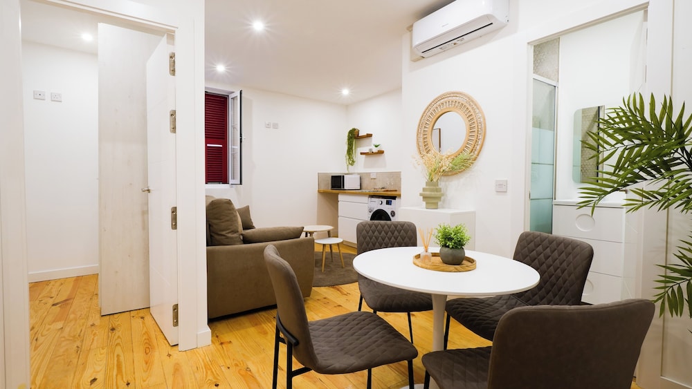 Classic Apartment, 2 Bedrooms, Non Smoking photo 1