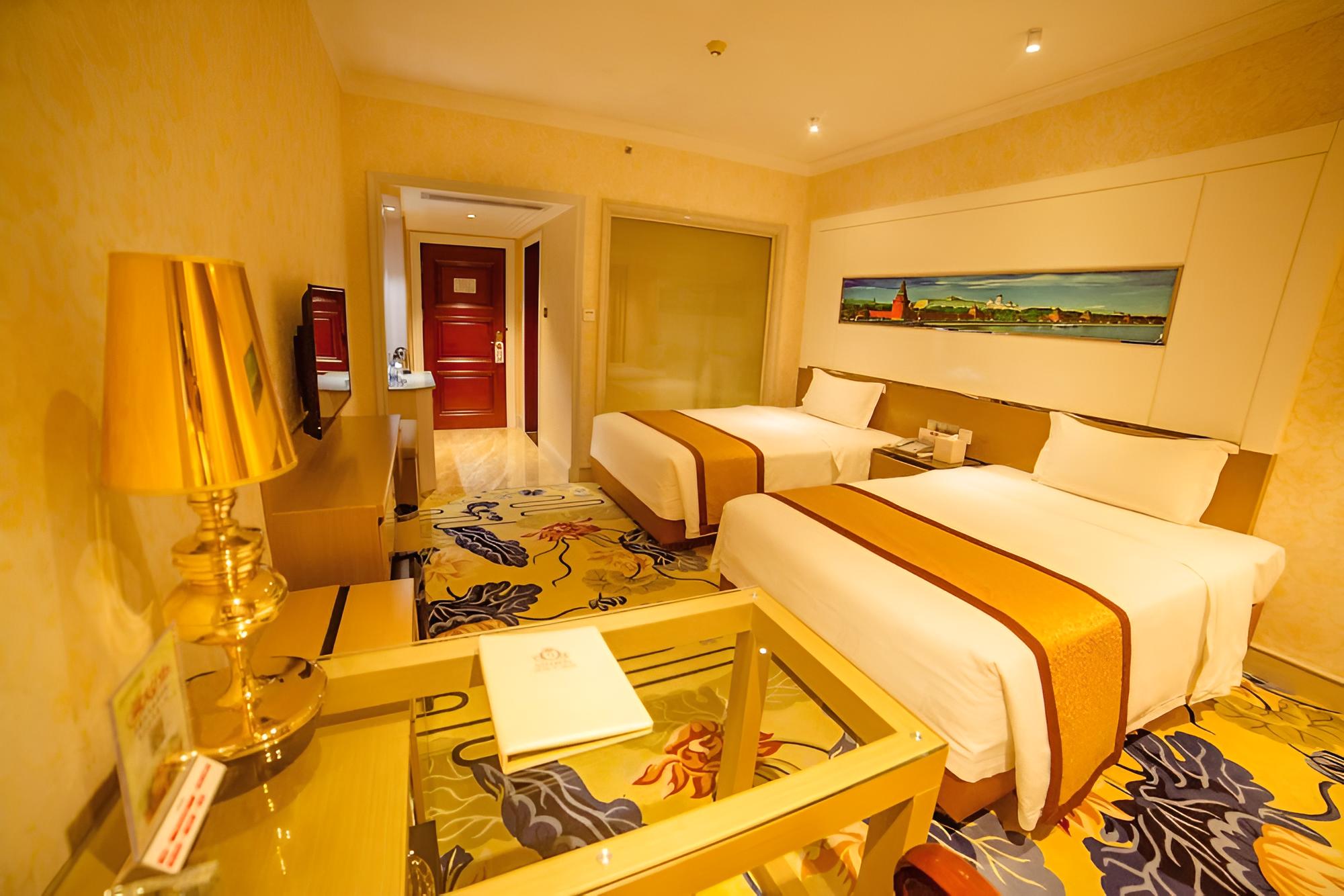 Deluxe Twin Room photo 3