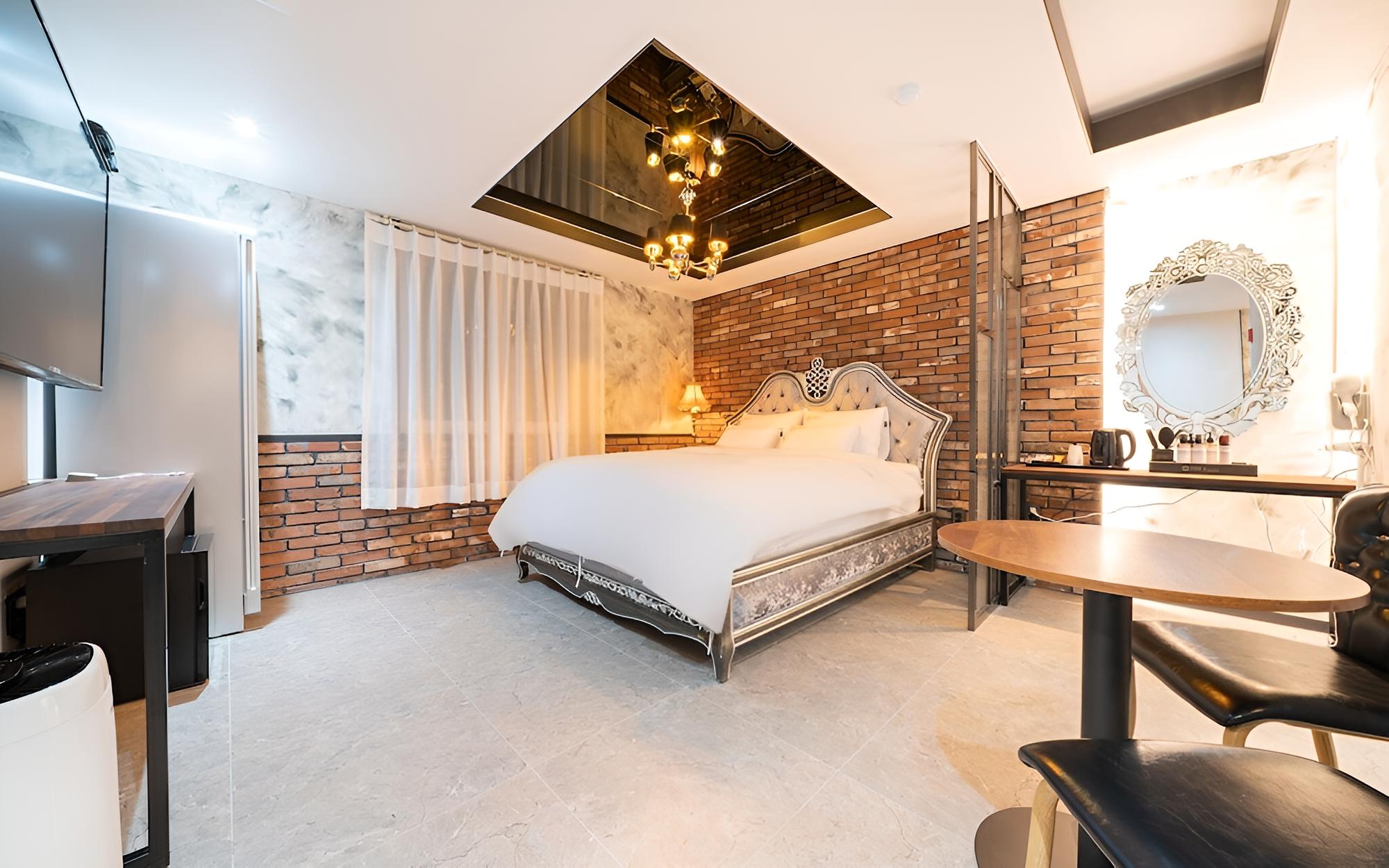 Room (Hinoki (styler Netflix air purifier b) photo 2
