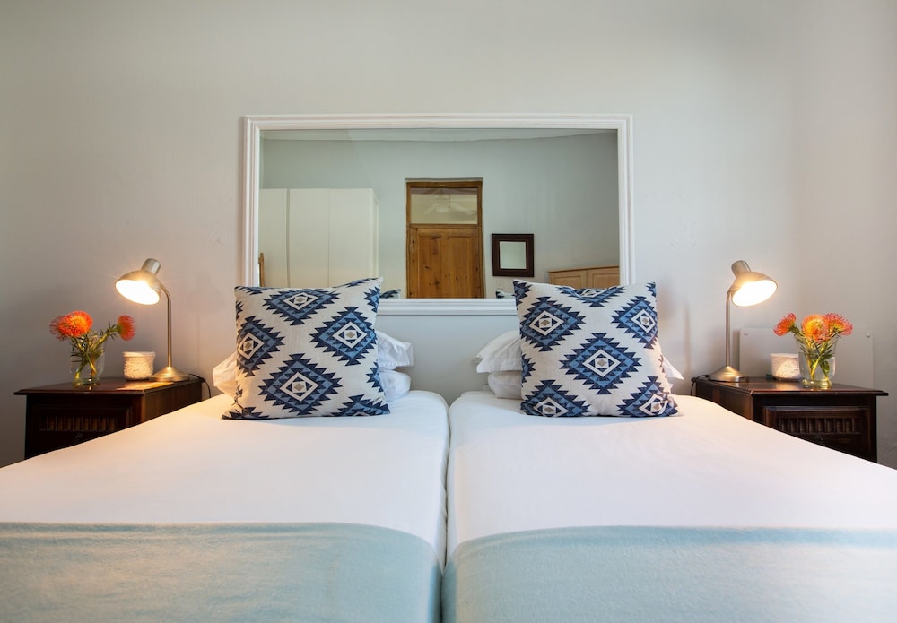 Room 2 - Twin Room