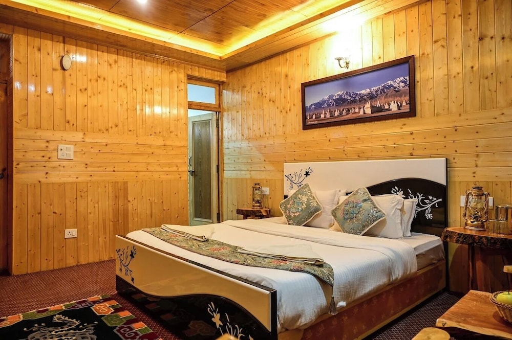 Deluxe Double Room, Mountain View photo 1