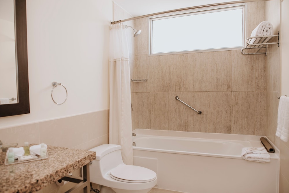 Junior Suite, Multiple Beds, City View - Photo 17