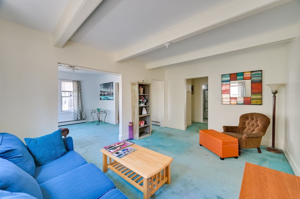 Apartment (2 Bedrooms) photo 1