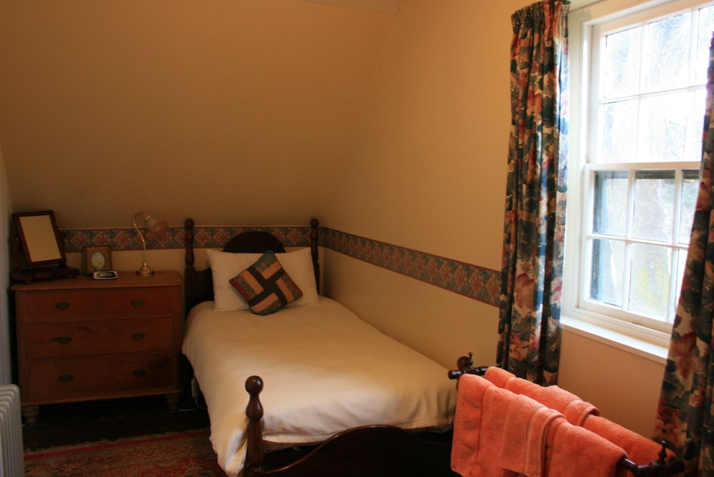 Coachman Historic Cottage