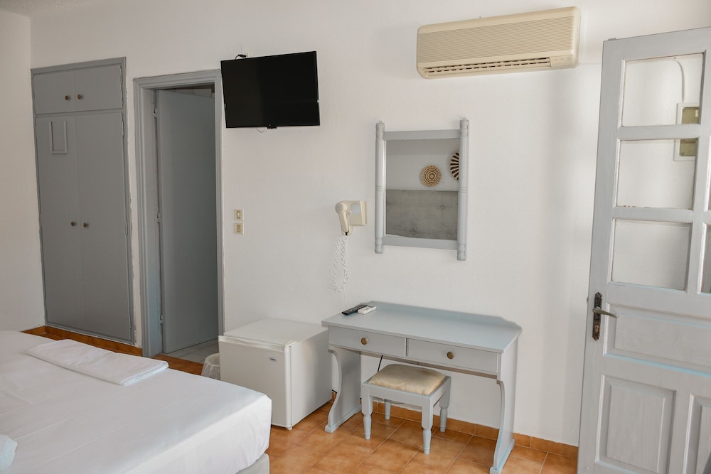 Triple room with sea view photo 2