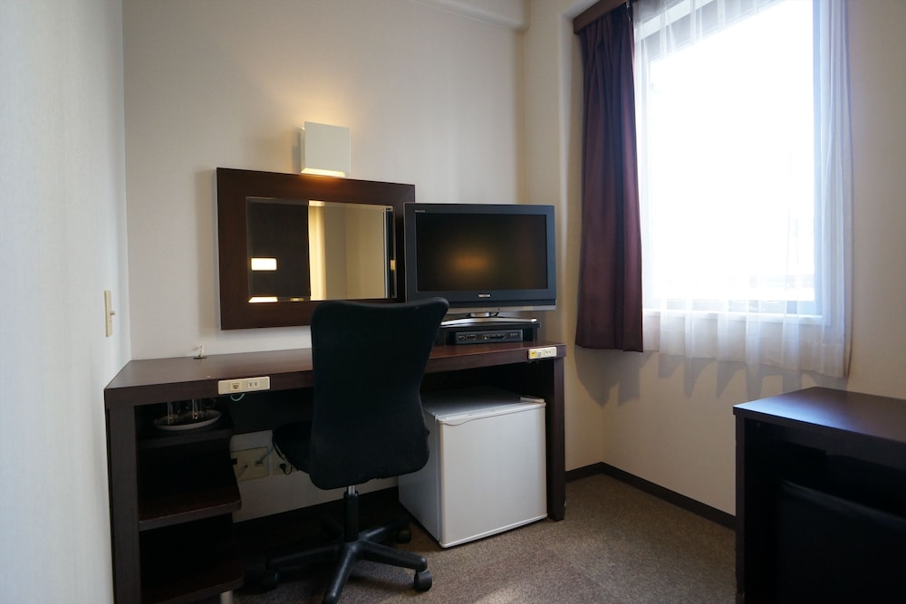 Twin Room, Non Smoking photo 3