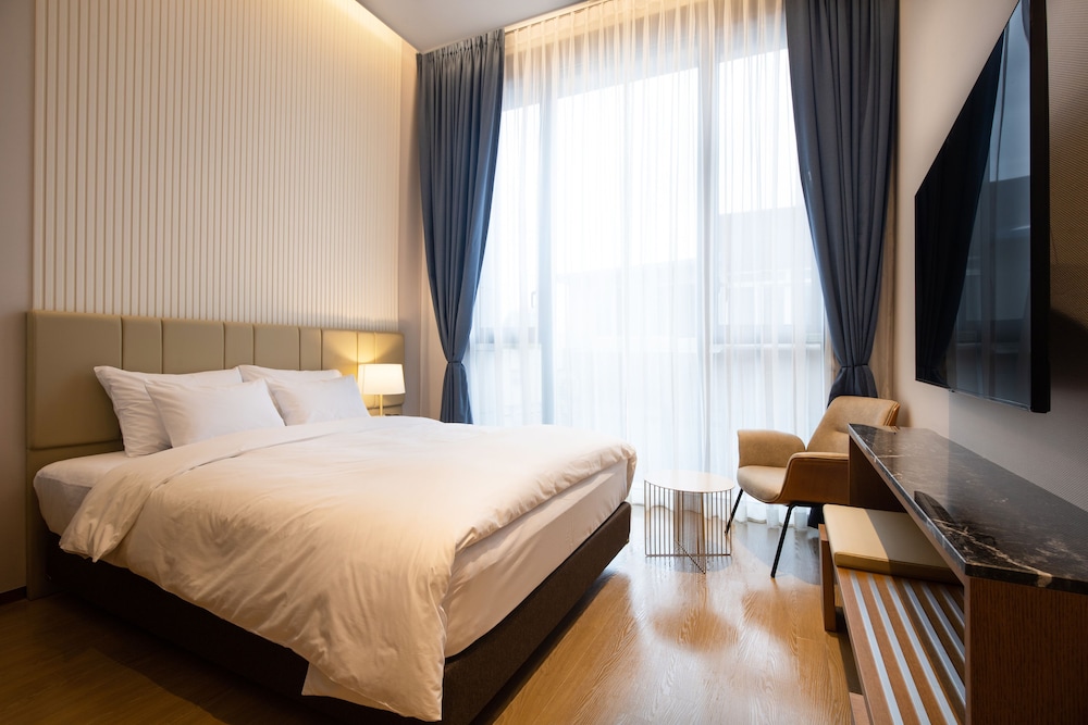 Double Room - Photo 4