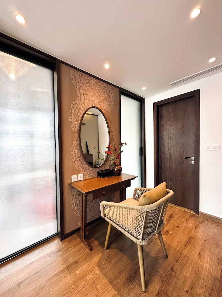 Panoramic Suite, 1 King Bed with Sofa bed, Private Pool, Partial Sea View