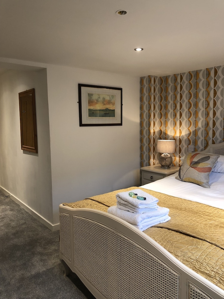 Double Room (Room 2) photo 3