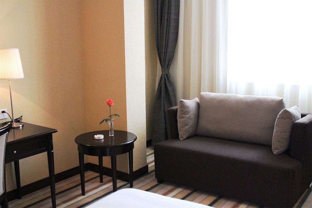 Business Twin Room photo 3