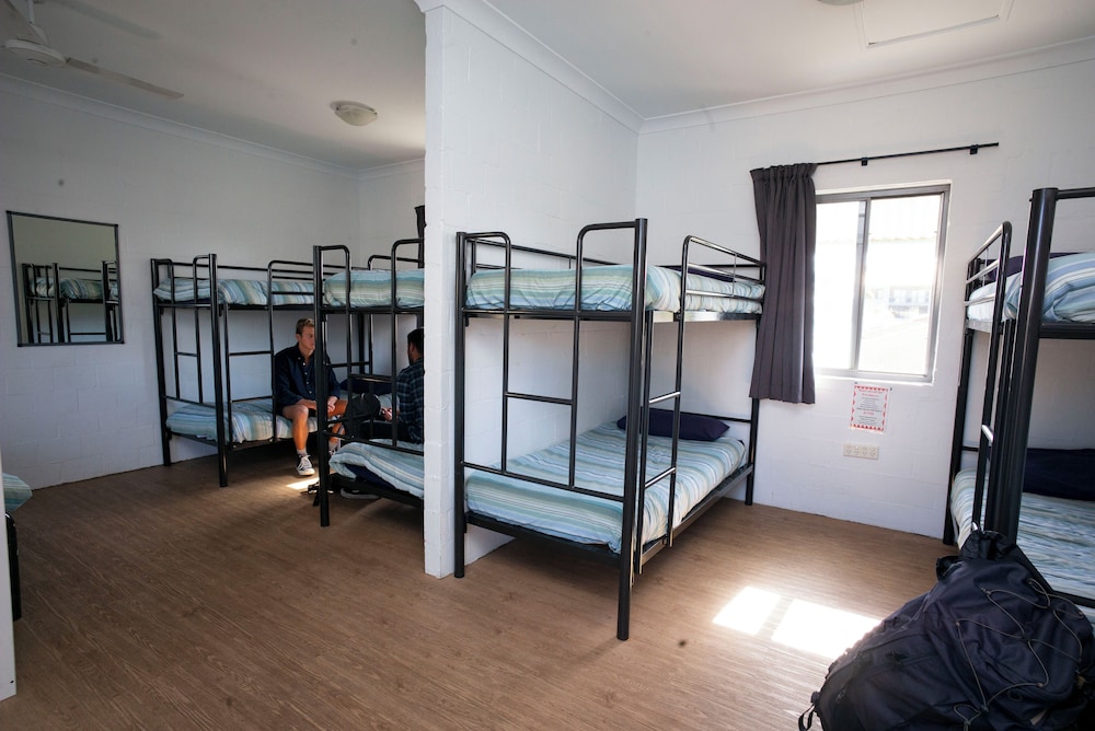 Bed in 10-Bed Mixed Dormitory with Shared Bathroom