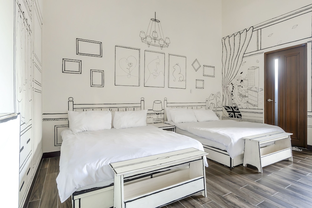 Deluxe Quadruple Room - Photo 15