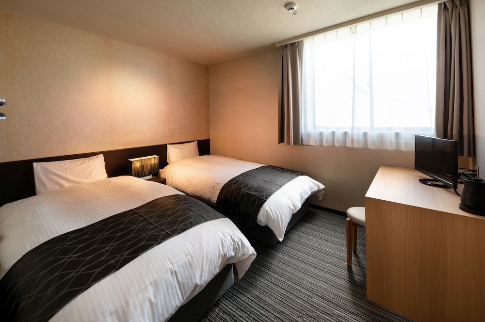 Twin Room (303) - Photo 1