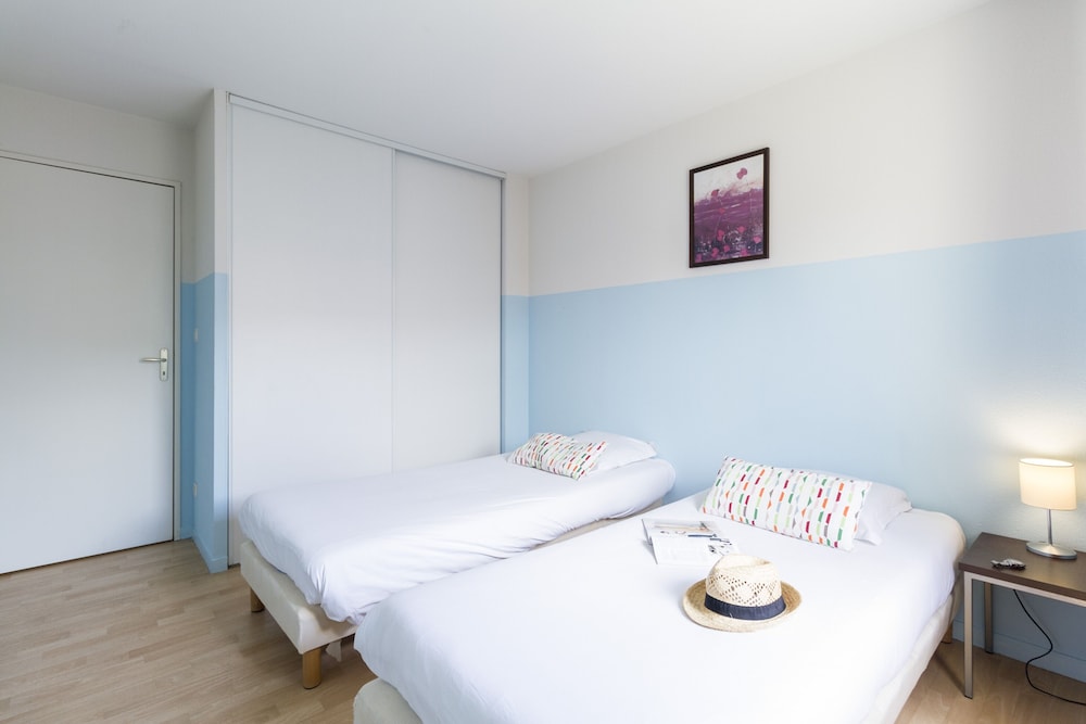 Villa, 2 Bedrooms (for 6 people) - Photo 2