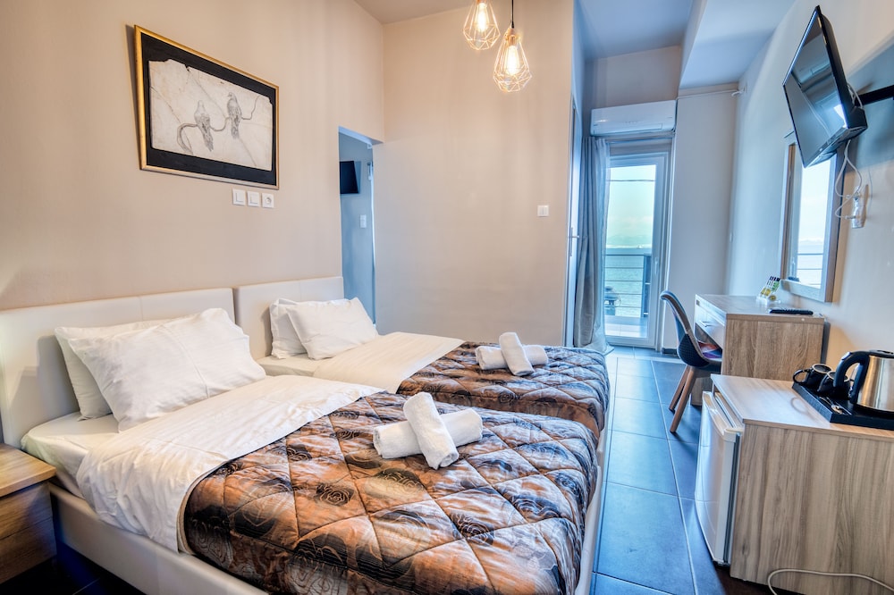 Classic Triple Room photo 1