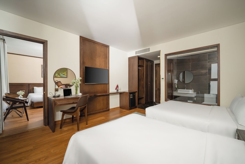 Two-Bedroom Suite with City View - Afternoon Tea Included - Photo 4