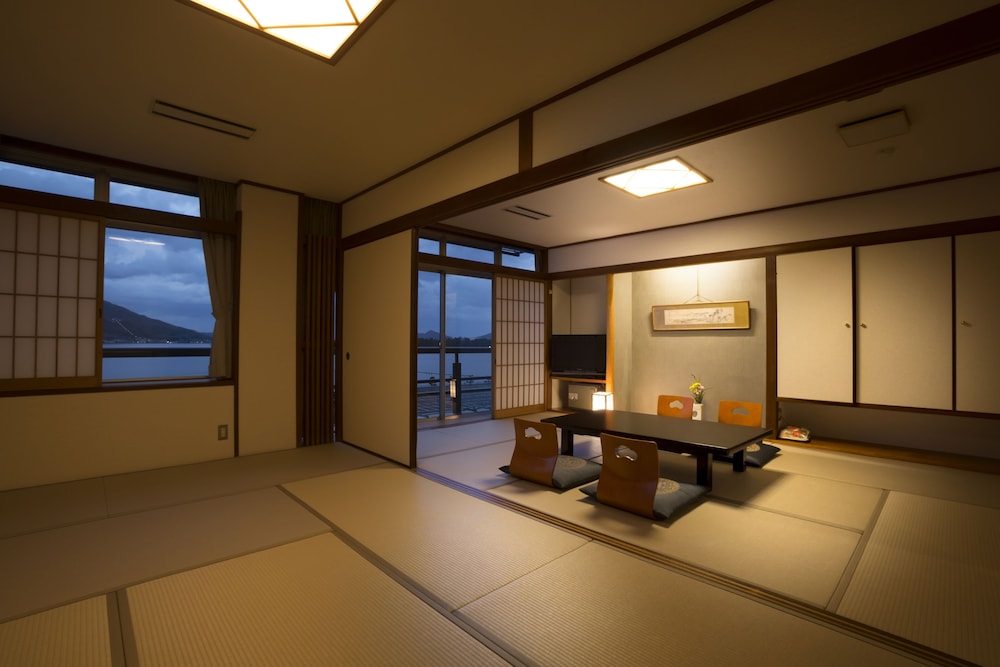 Standard Room, Non Smoking, Ocean View (42㎡) photo 2