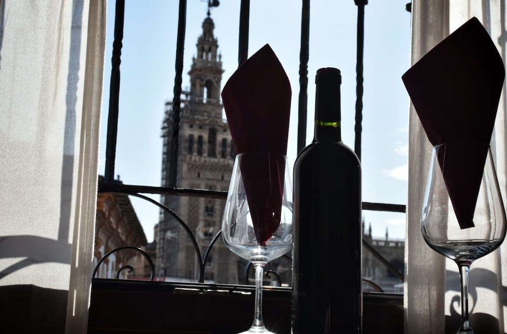 Double Room, City View - Photo 2