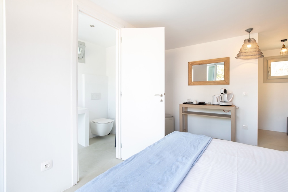 Standard Room - Photo 3