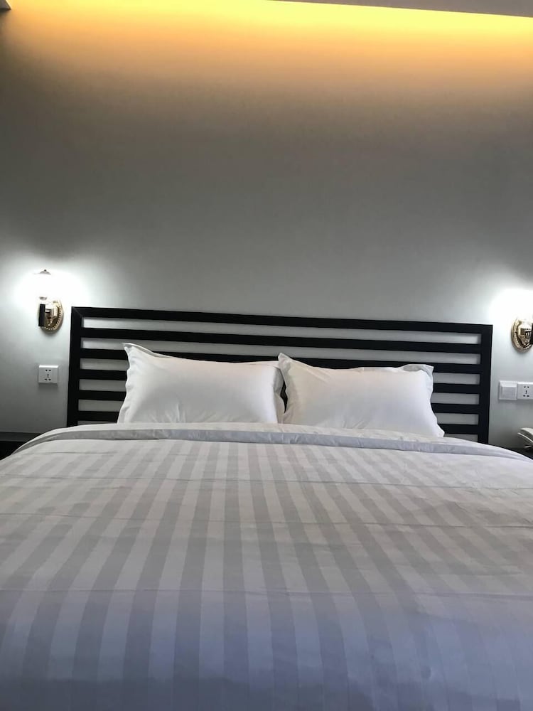 Deluxe Double Room - Photo 6
