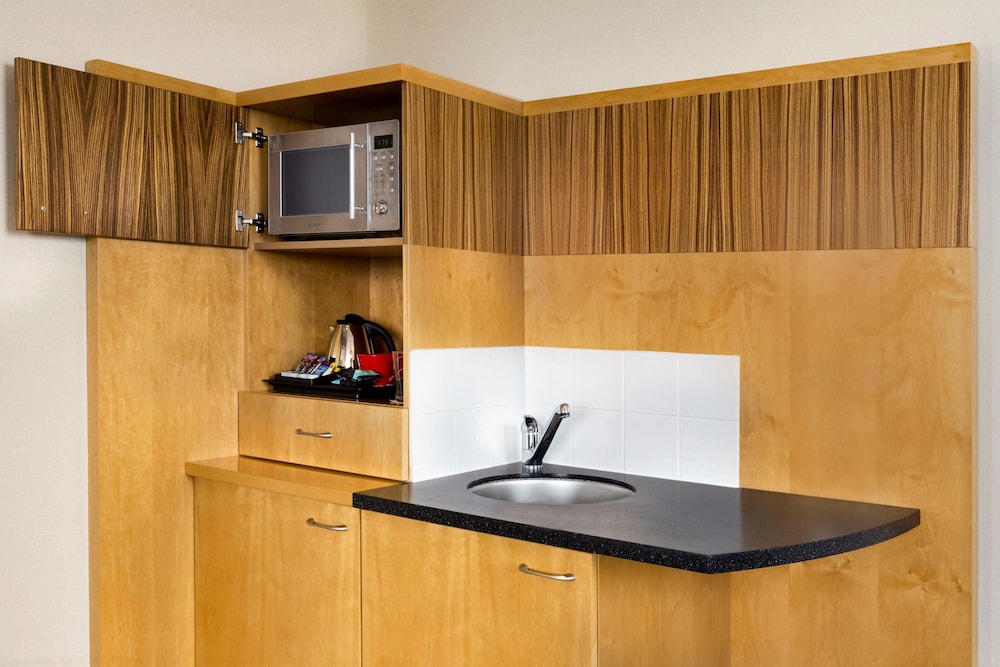 Suite, 1 Double Bed - Photo 1