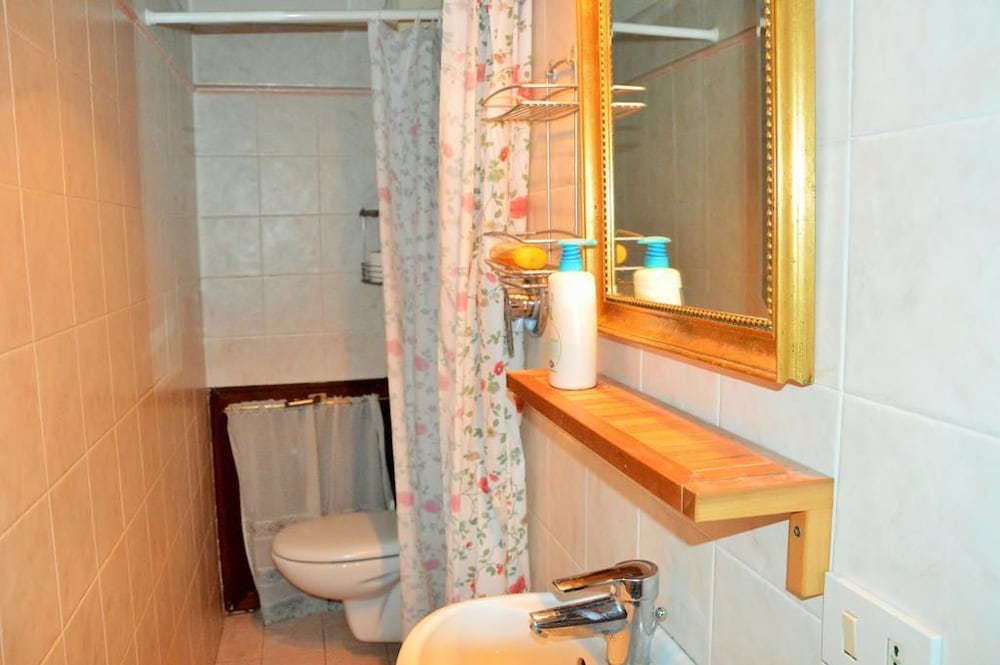 Business Double Room, Private Bathroom photo 3