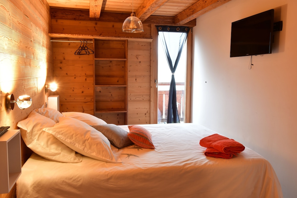 Double Room (Mont Blanc) photo 1