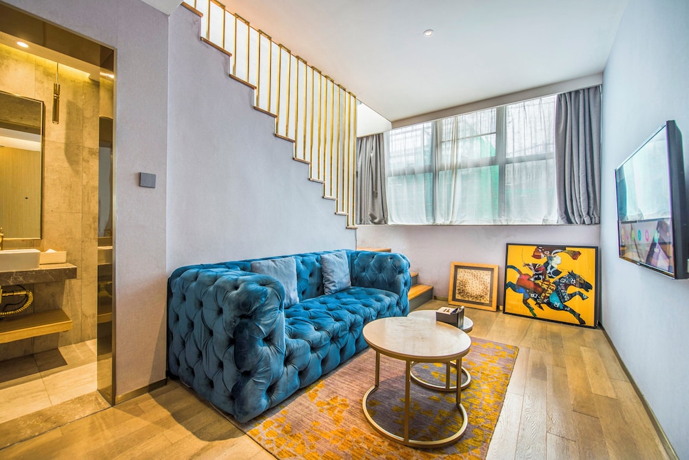 Business Suite