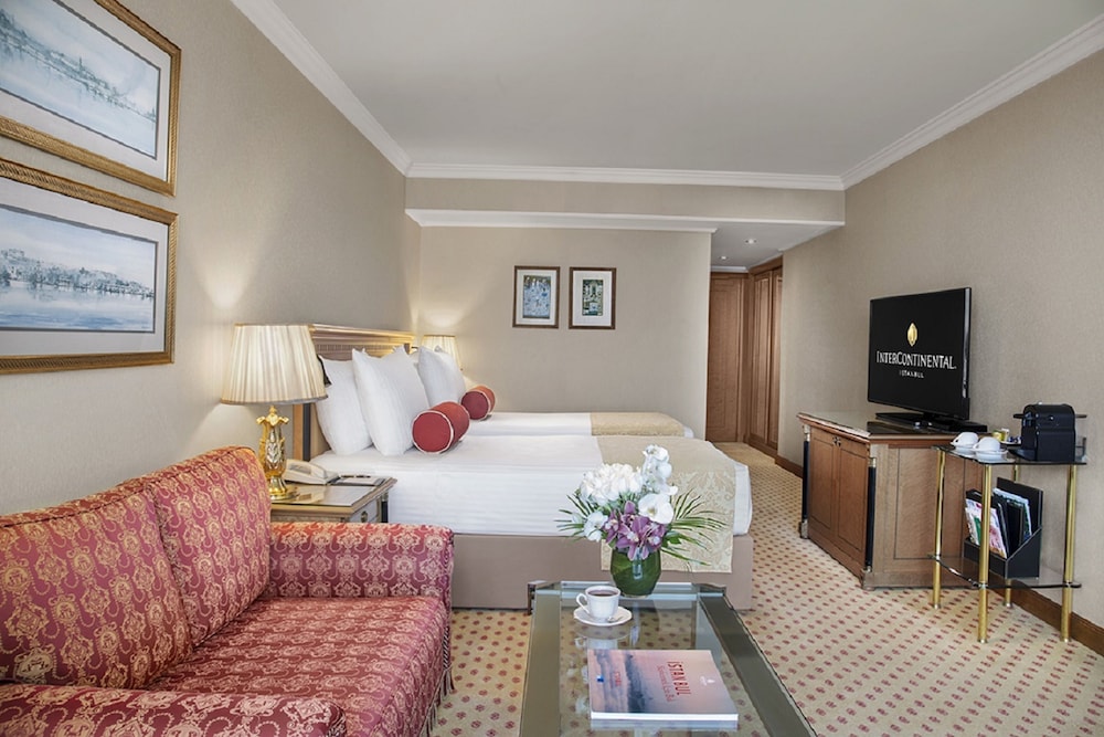 Classic Room, 2 Twin Beds, Smoking, Sea View
