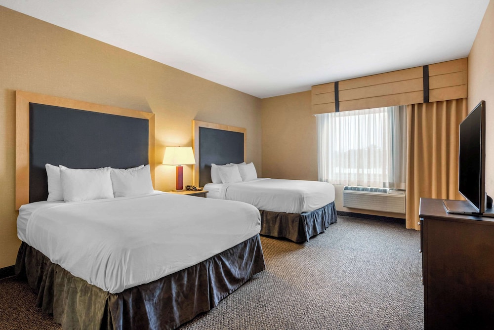 Suite, Multiple Beds, Accessible, Non Smoking - Photo 3