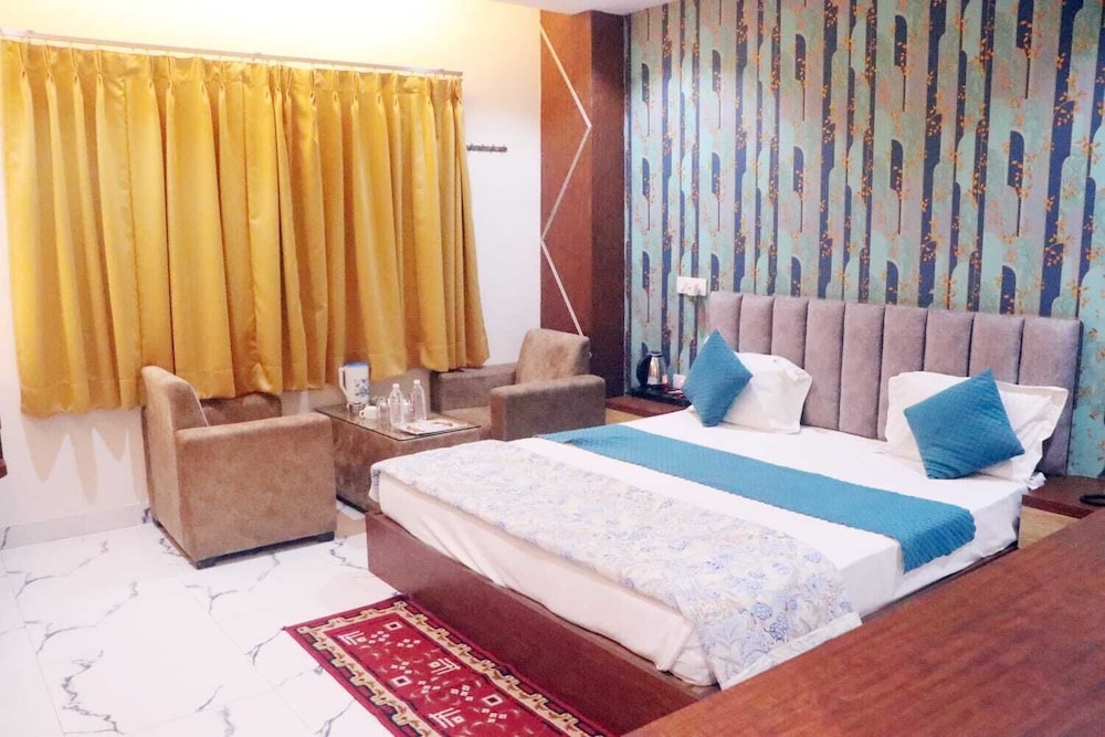 Deluxe Double or Twin Room - Photo 10