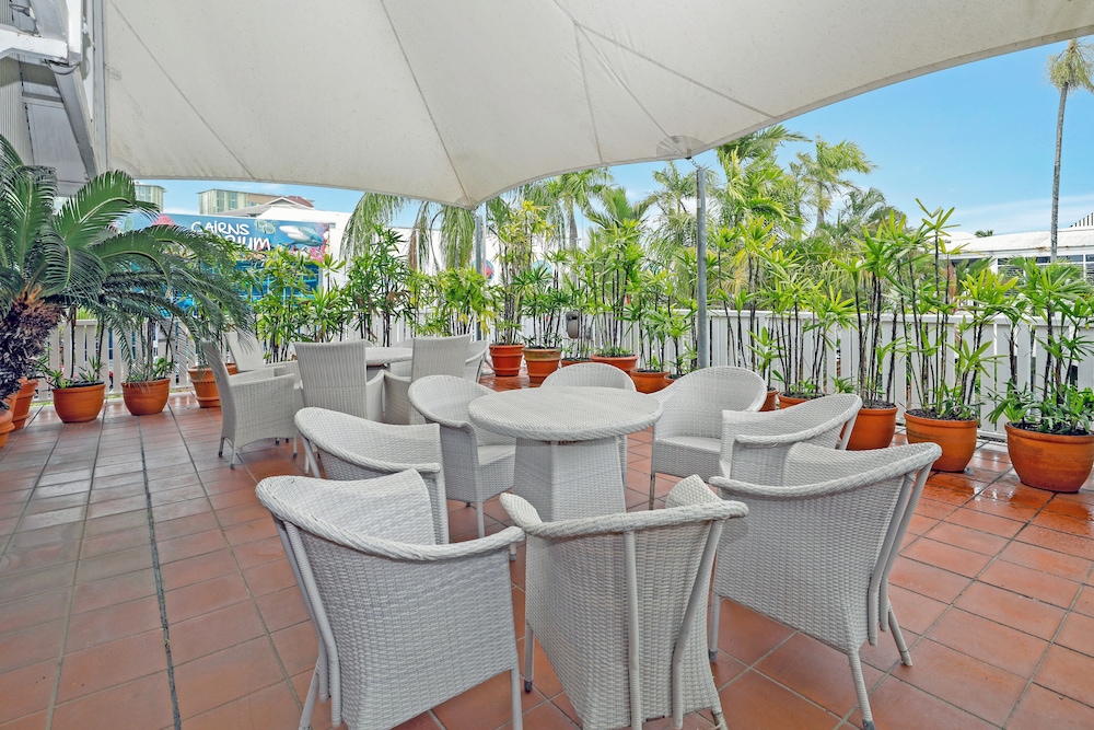 Plantation Room - Photo 4