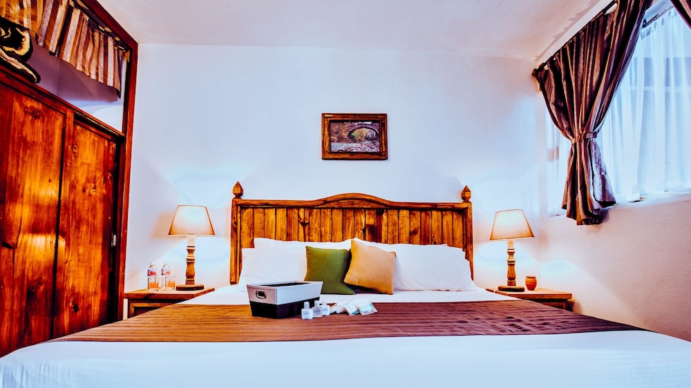 Comfort Room, Multiple Beds, Garden View photo 2