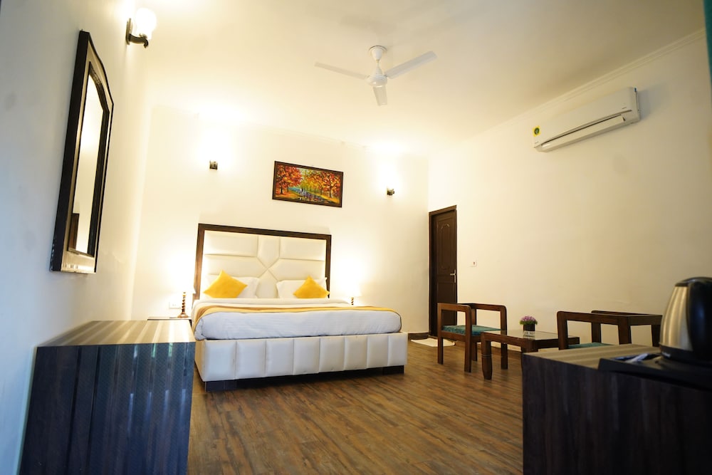 Standard Room photo 3