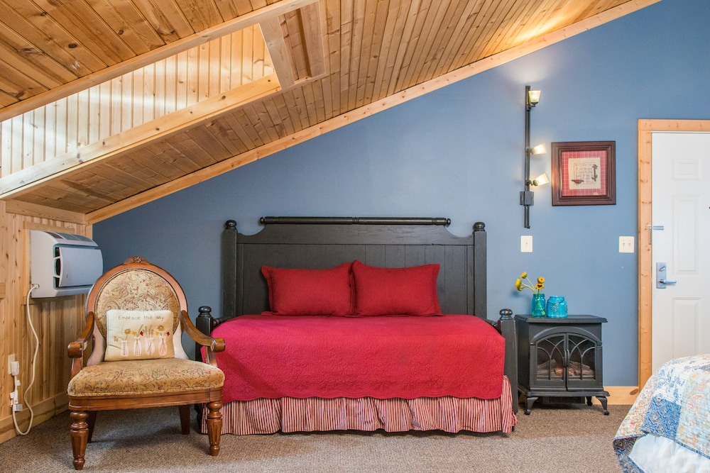 304, Barn, Private Bathroom