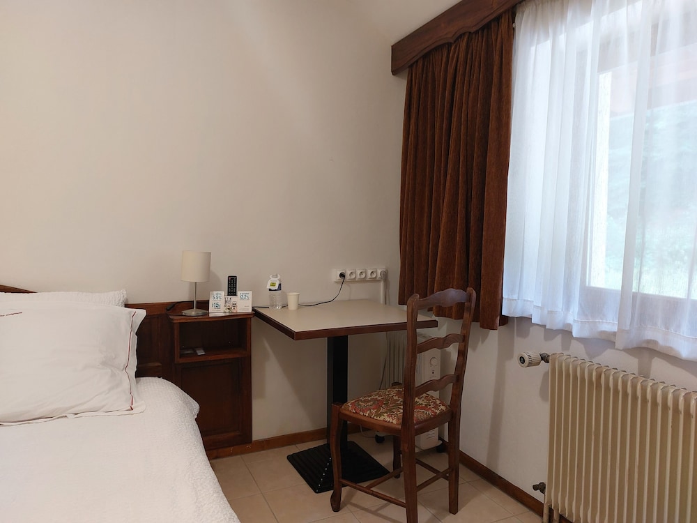 Superior Twin Room photo 3