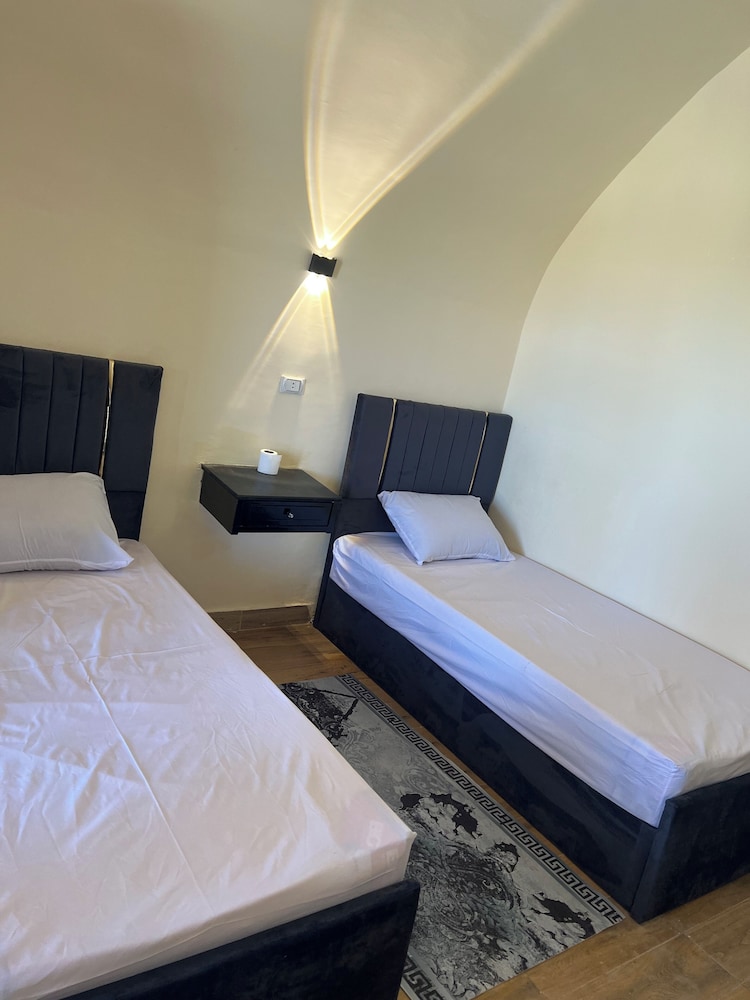 Deluxe Room photo 2