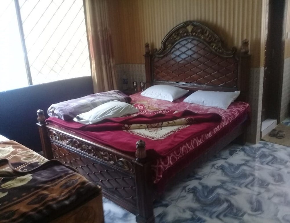 Standard Triple Room - Photo 1