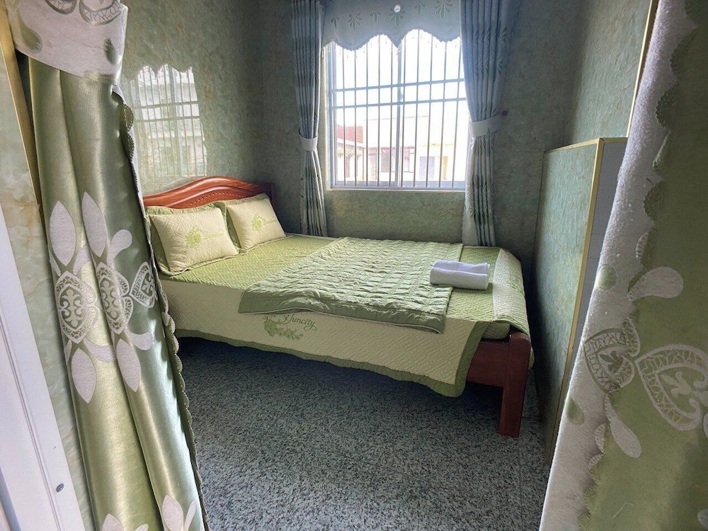 Basic Double Room photo 3