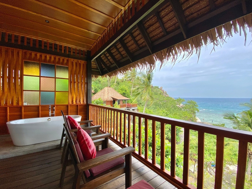 Villa, Ocean View (Free pick up and dop off at Mae Haad) - Photo 2