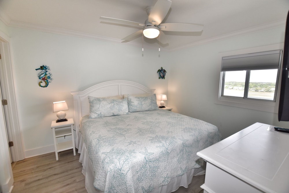 Condo, 1 Bedroom