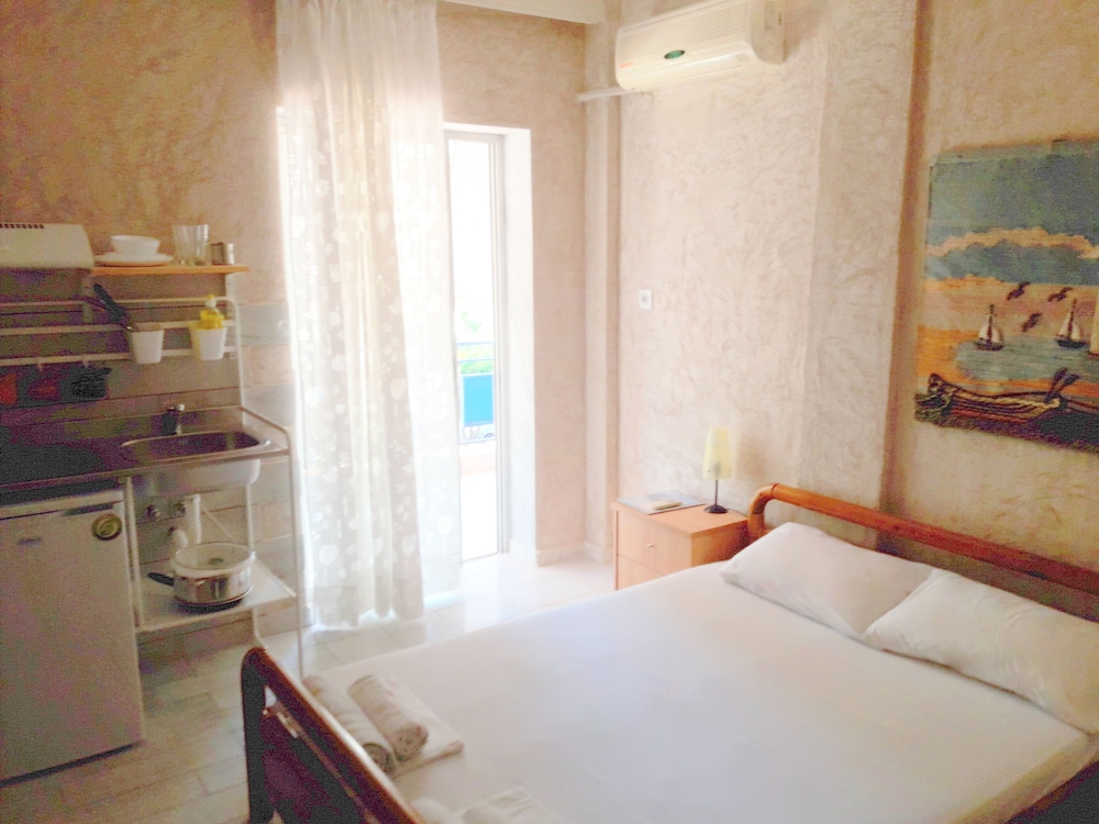 Standard Studio, Partial Sea View