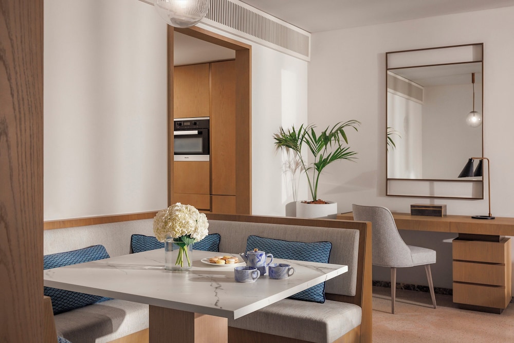 Family Suite (Garden) thumbnail 6