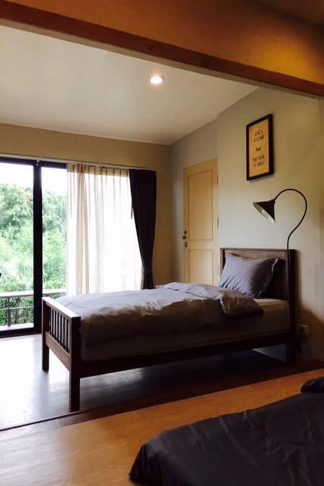 Deluxe Triple Room photo 3