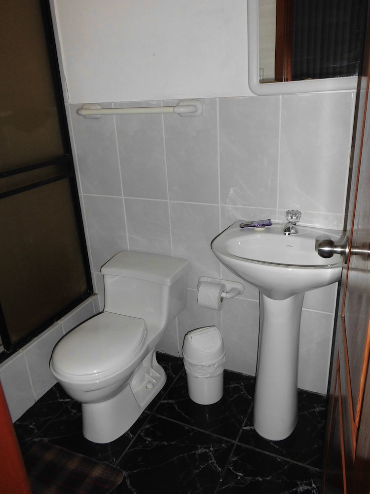 Standard Room, 1 Double Bed photo 2